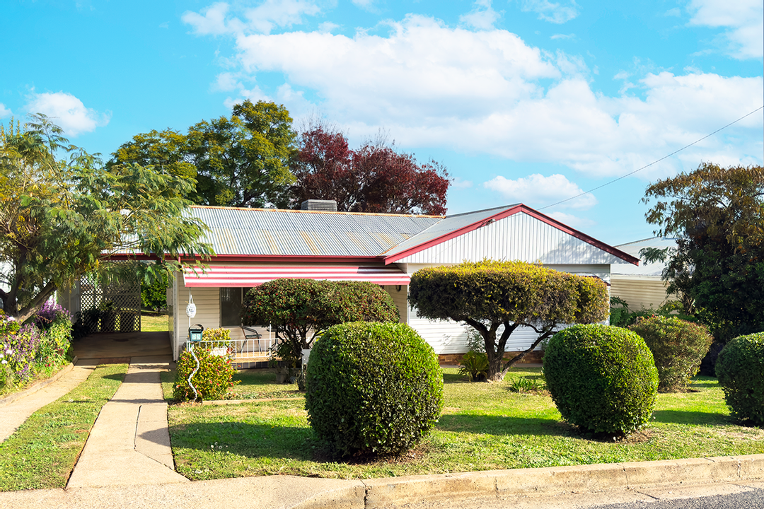 Image of property at 23 Sapphire Crescent, Tamworth NSW 2340