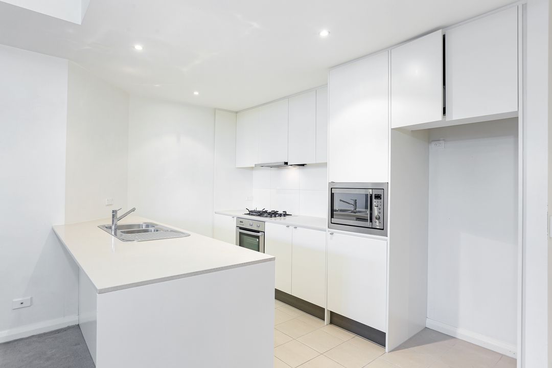 Image of property at 376/4 The Crescent, Wentworth Point NSW 2127