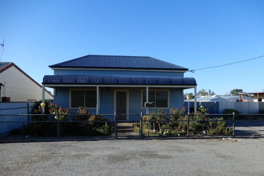 Image of property at 547 Blende Street, Broken Hill NSW 2880