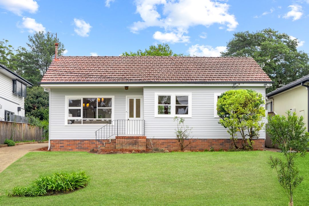 Image of property at 2/5 Brookes Street, Thornleigh NSW 2120