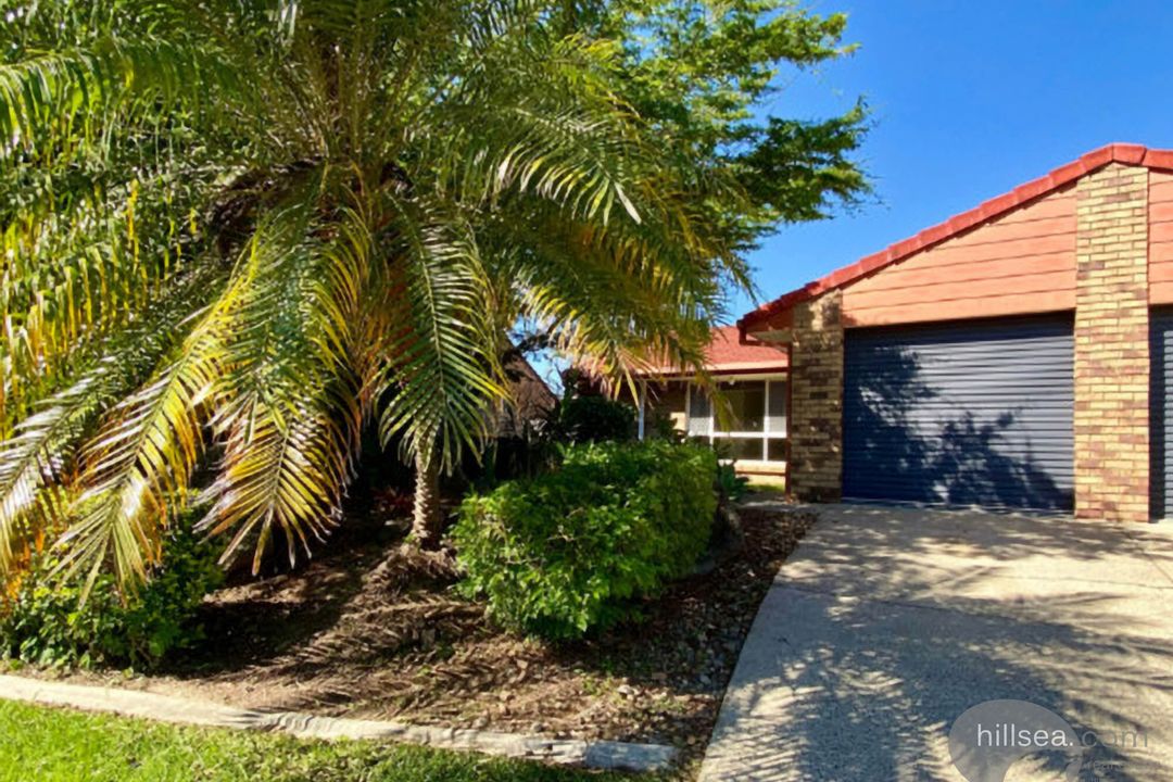 Image of property at 2/7 Melanie Place, Labrador QLD 4215