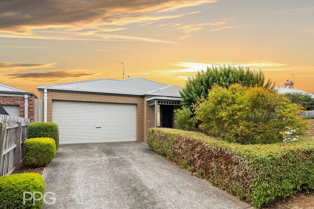 Image of property at 1/11 Bennett Street, Drysdale VIC 3222
