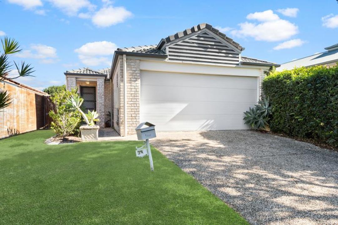 Image of property at 3A Olivine Court, Rothwell QLD 4022