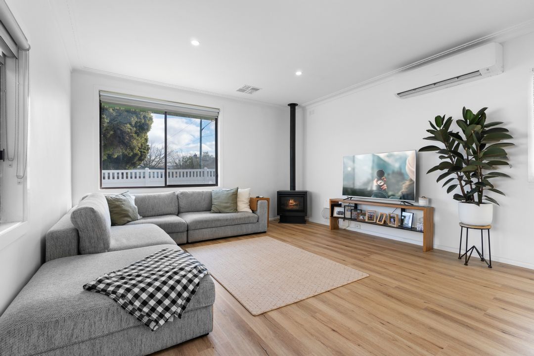 Image of property at 494 Mckenzie Street, Lavington NSW 2641