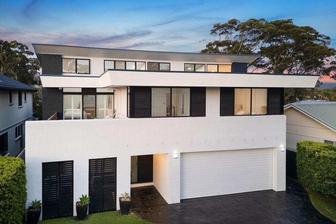 Image of property at 7 Helen Street, Bateau Bay NSW 2261