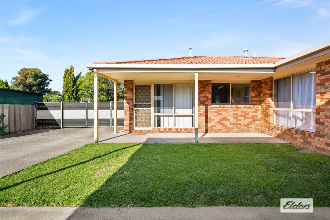 Image of property at 2/94 Phillips Street, Wodonga VIC 3690