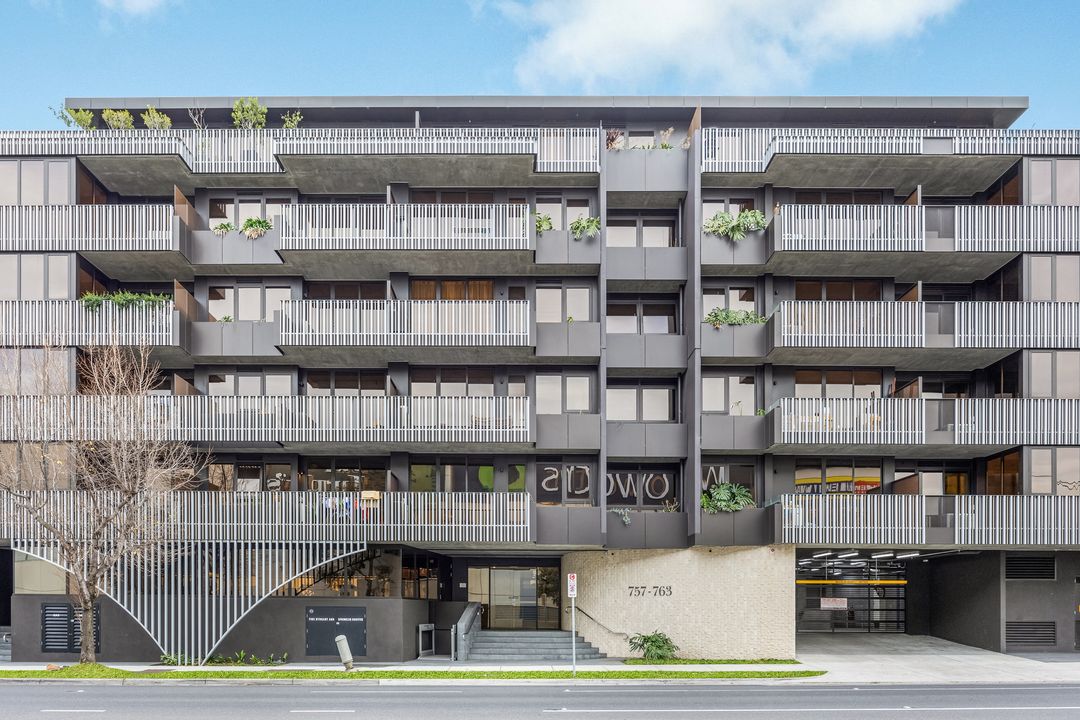 Image of property at 302/757 Toorak Road, Hawthorn VIC 3122