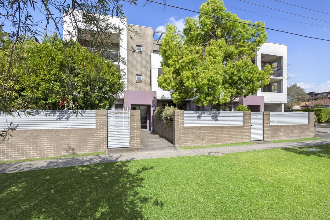 Image of property at 4/62-64 Railway Terrace, Granville NSW 2142