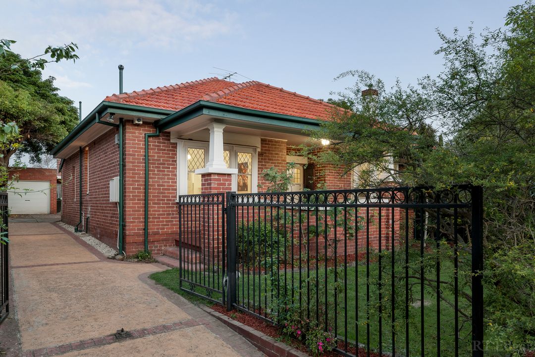 Image of property at 8 Lockhart Street, Camberwell VIC 3124