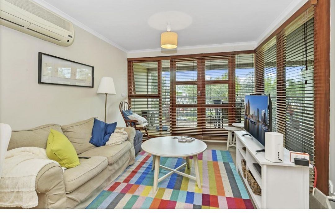 Image of property at 51/18 Captain Cook Crescent, Griffith ACT 2603