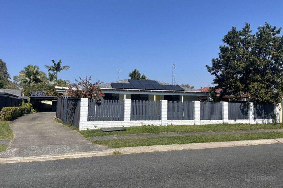 Image of property at 1/31 Botanical Drive, Labrador QLD 4215