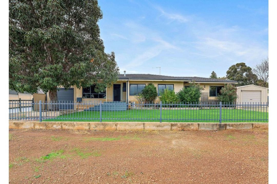 Image of property at 7 William Street, Byford WA 6122