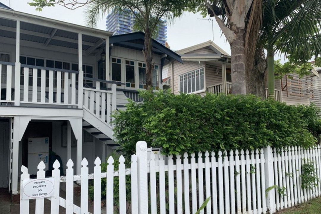 Image of property at 1/15 Railway Street, Southport QLD 4215