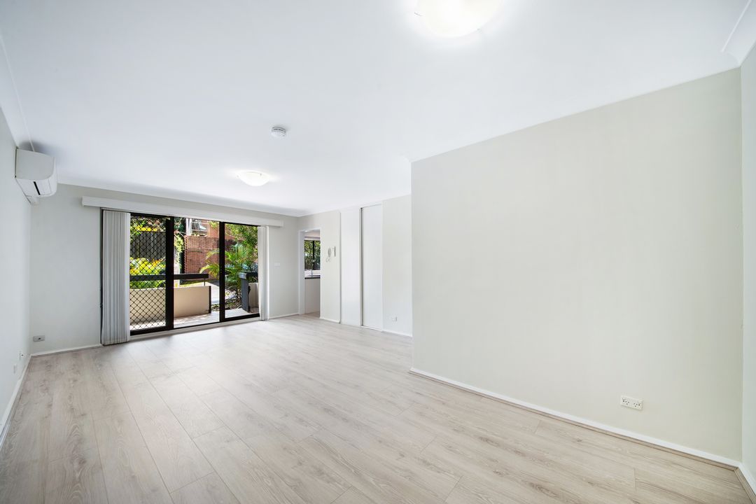 Image of property at 28/6-10 Lamont Street, Wollstonecraft NSW 2065