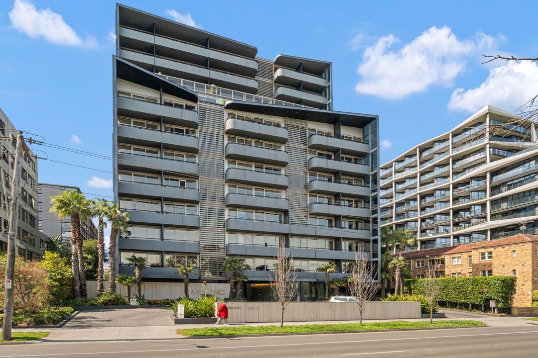 Image of property at 403/74 Queens Road, Melbourne VIC 3004