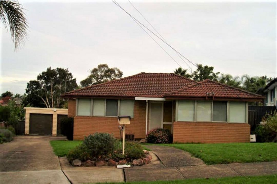 Image of property at 13 Manning Place, Seven Hills NSW 2147