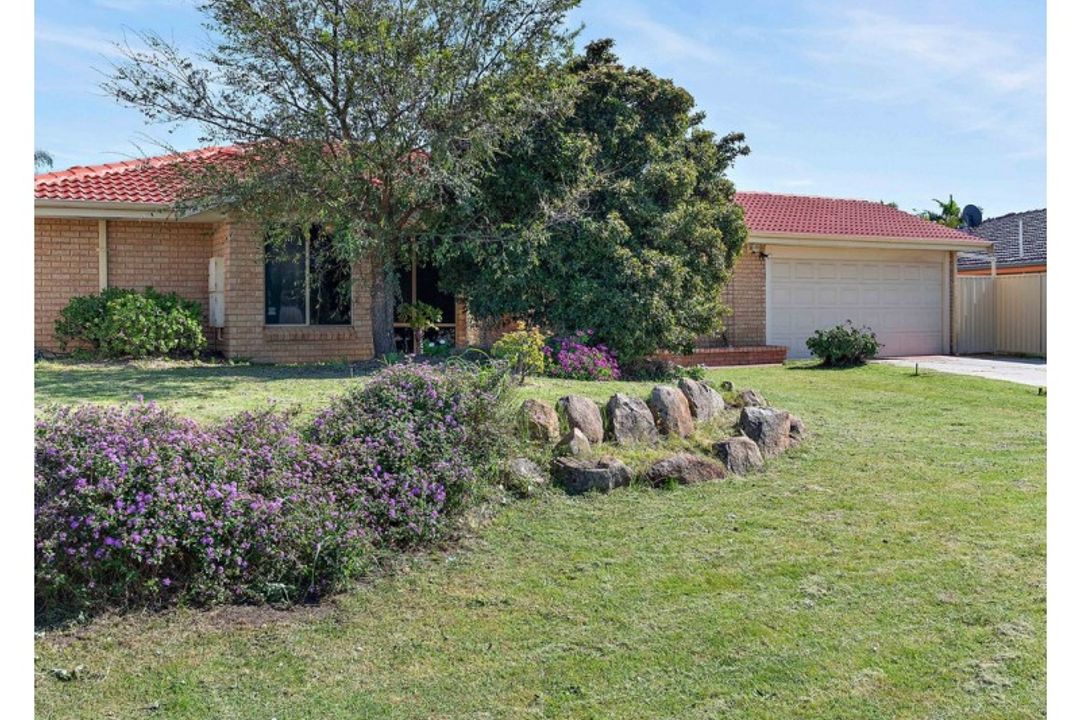 Image of property at 13 Redgum Court, Thornlie WA 6108