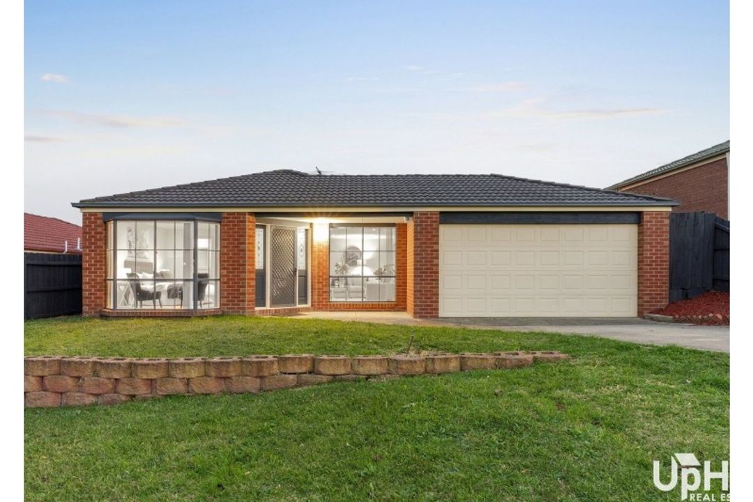 Image of property at 28 Burlington Chase, Hampton Park VIC 3976