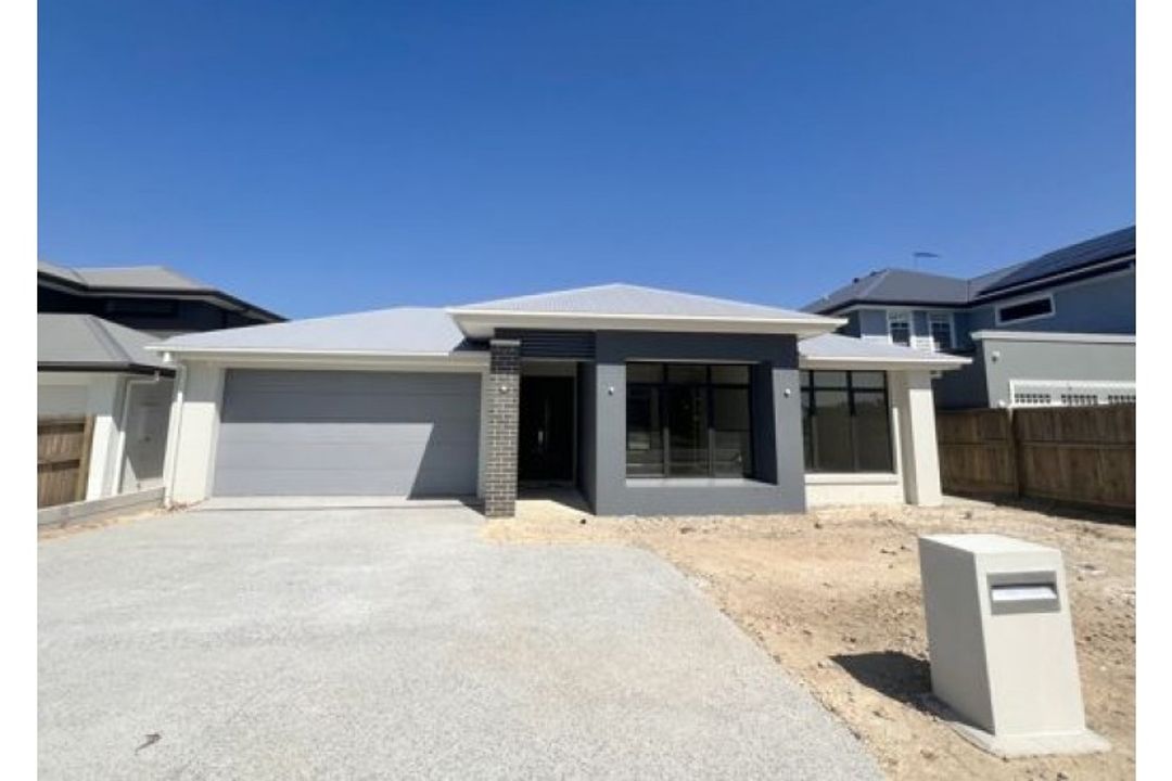 Image of property at 6 Harran Street, Southport QLD 4215