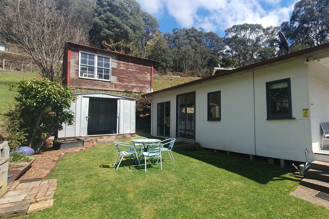 1 Mc Dougal Street, Woods Point, VIC, 3723, Australia, House for sale