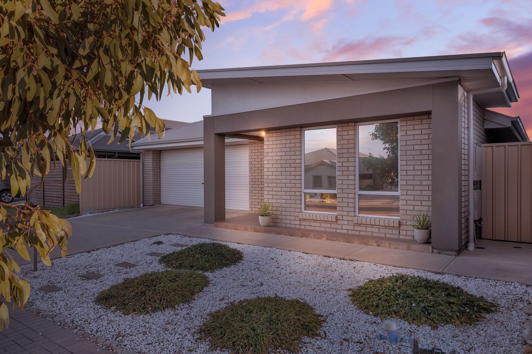 Image of property at 50 Cook Street, Seaford Meadows SA 5169