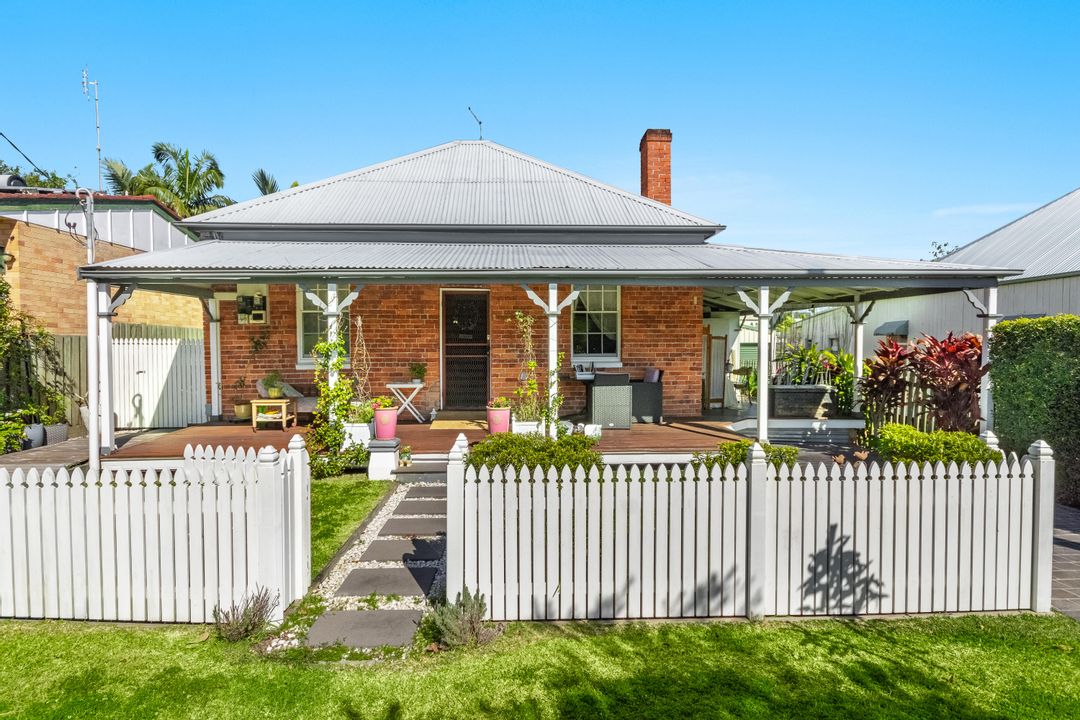 Image of property at 16 Taloumbi Street, Maclean NSW 2463
