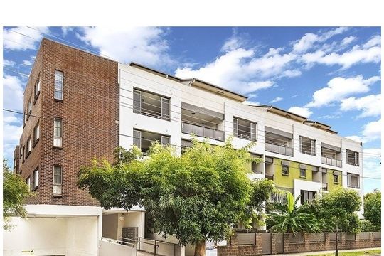 033 20 26 Marlborough Road Apartment For Rent By David Crawley Soho Real Estate Australia